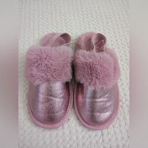 Kids Pink Fuzzy Slip-On Shoes